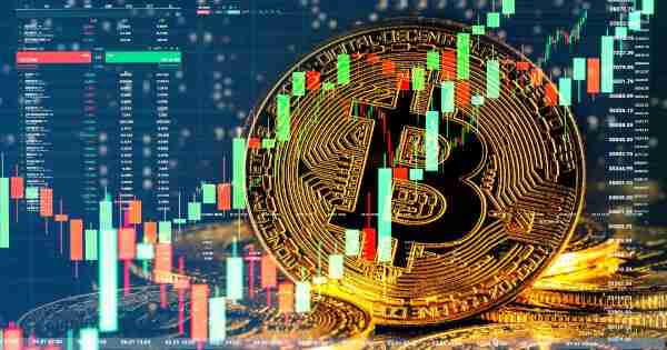 比特币突破122,000美元:机构采用和监管乐观情绪点燃牛市
